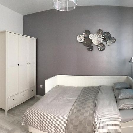 Kiki'S Studio Apartment ซีบิว ภายนอก รูปภาพ
